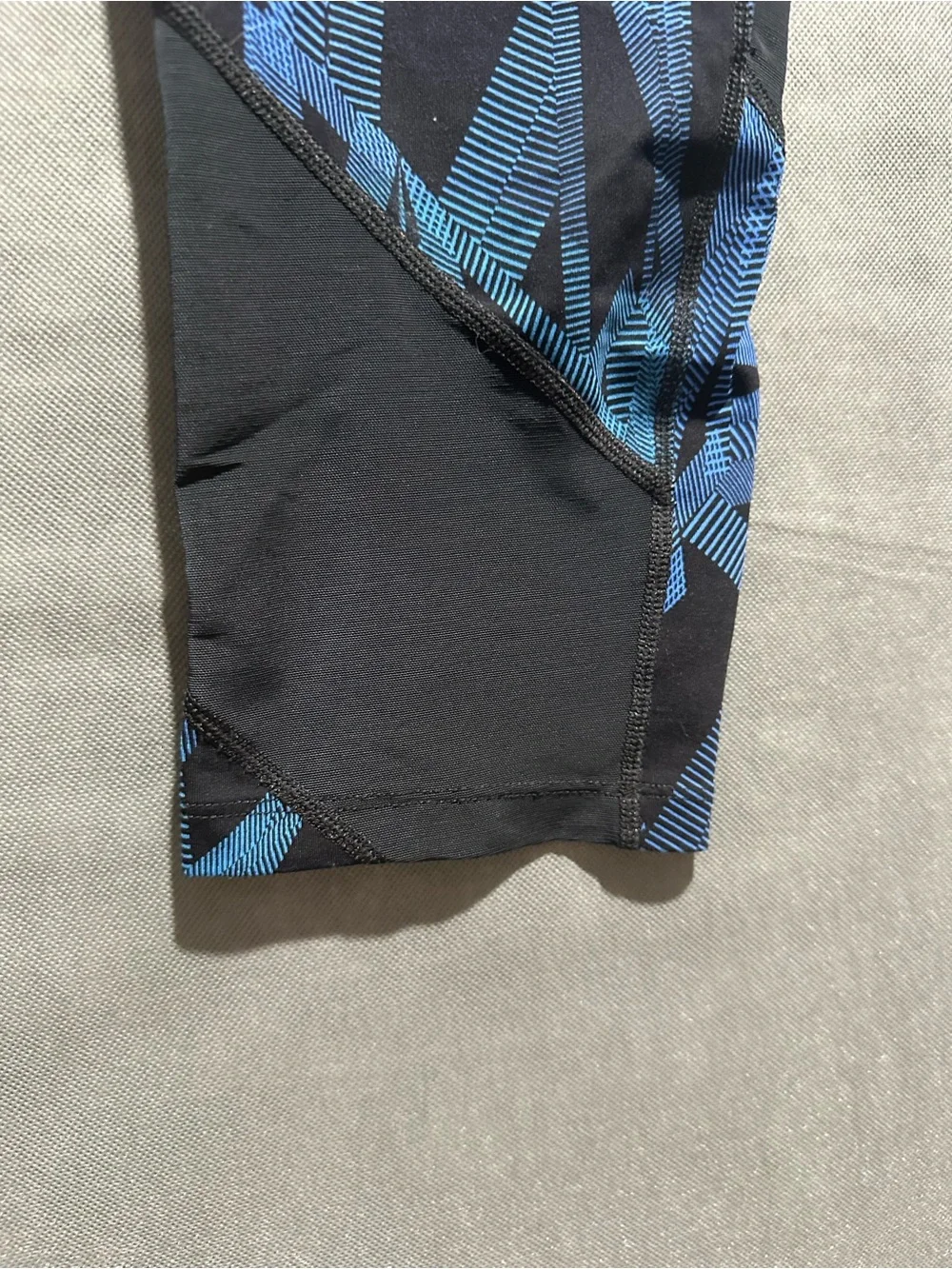 Nike Epic Lux Dri-Fit Crop Running Leggings Blue Geometric Print Pocket Size L
